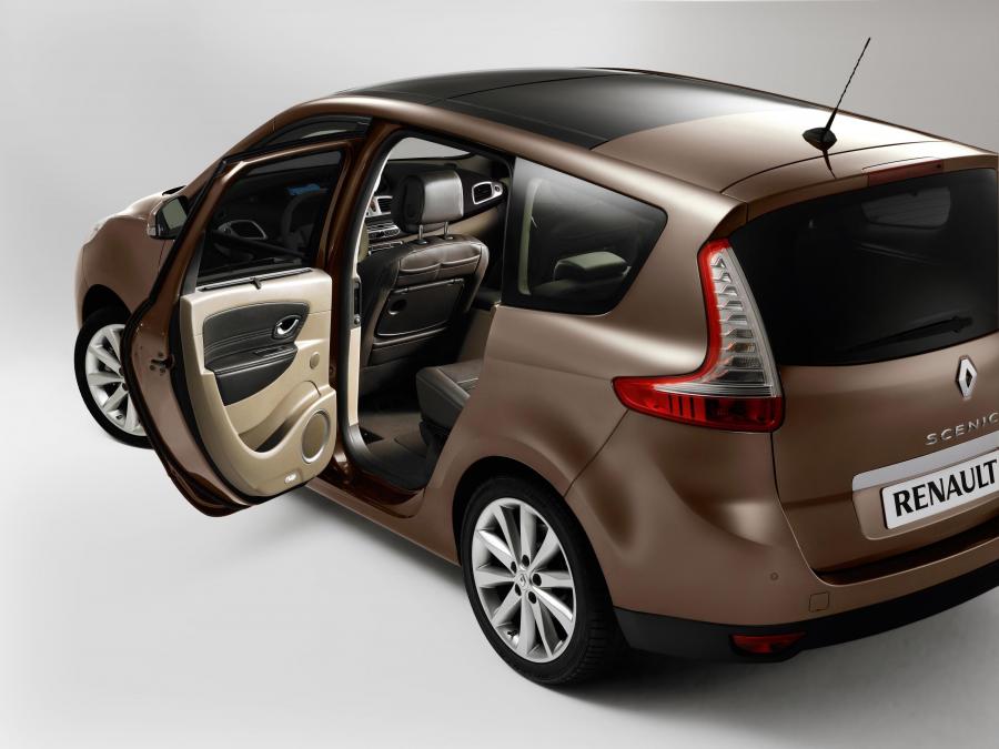  Renault Grand Scenic 2009 года  (фото 2 из 65)